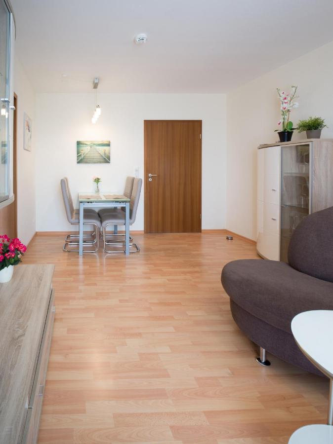 Ferienwohnung Fernblick ซาร์บรึคเคน ภายนอก รูปภาพ